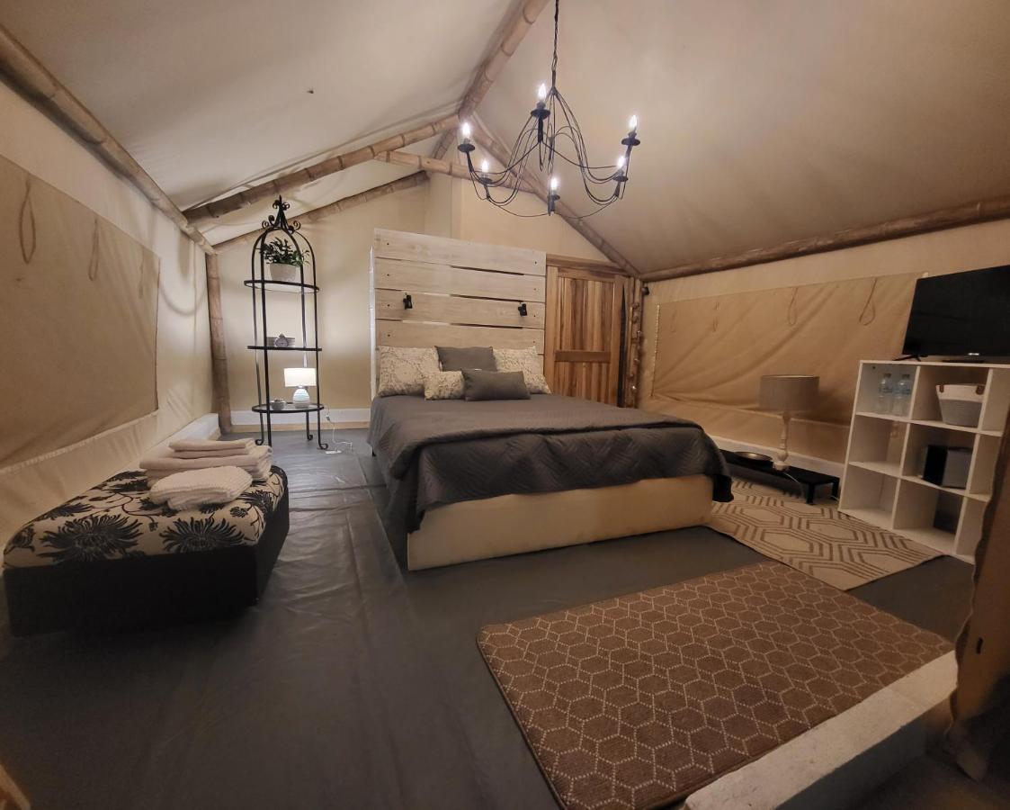 Palumbo Glamping & Villas Cayambe Exterior photo